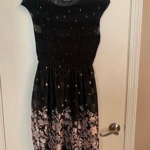 Cap sleeve satin dress